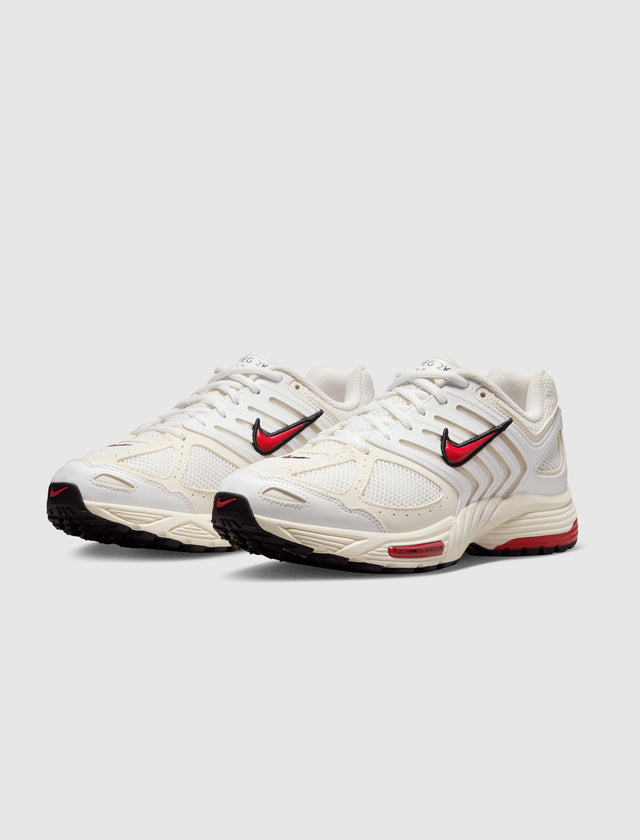 WOMEN'S AIR PEGASUS 2K5 "WHITE/GYM RED"