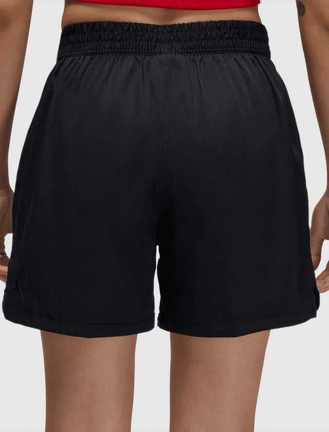 WOMEN'S SHORT
