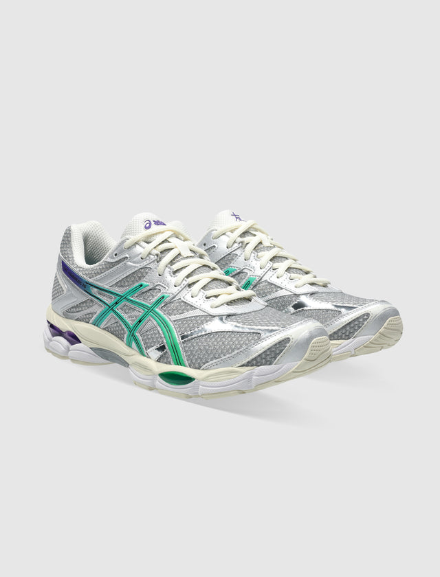 GEL-CUMULUS 16 SUMMIT EXCLUSIVE "CREAM/MALACHITE GREEN"