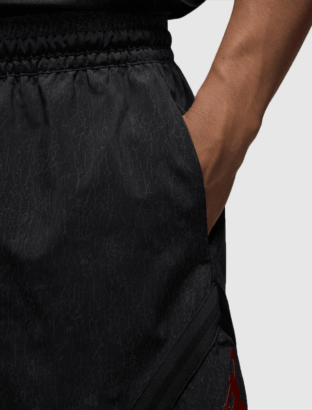 DIAMOND SHORT