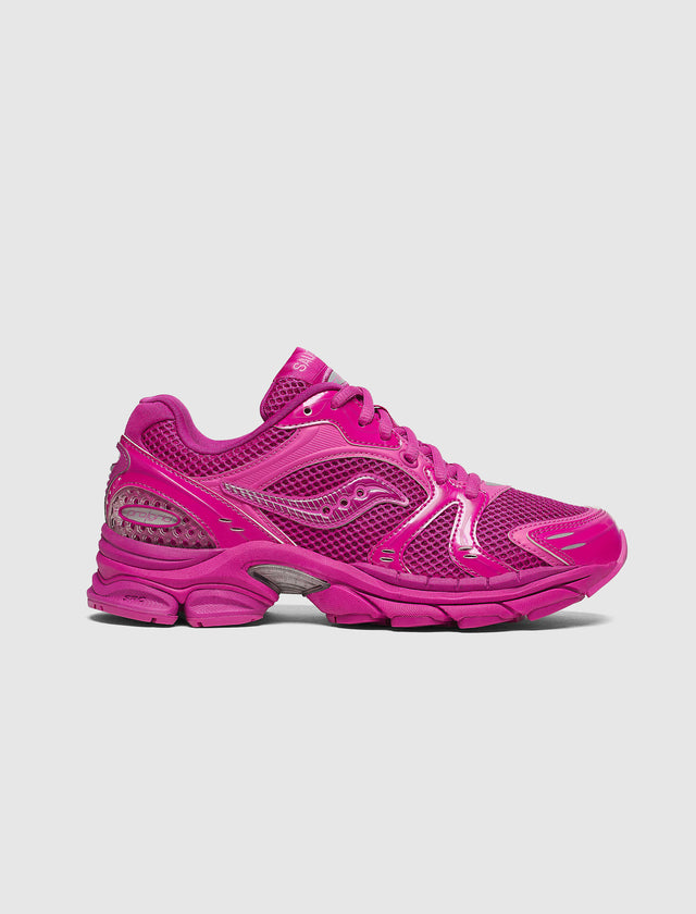 WOMEN'S PROGRID TRIUMPH 4