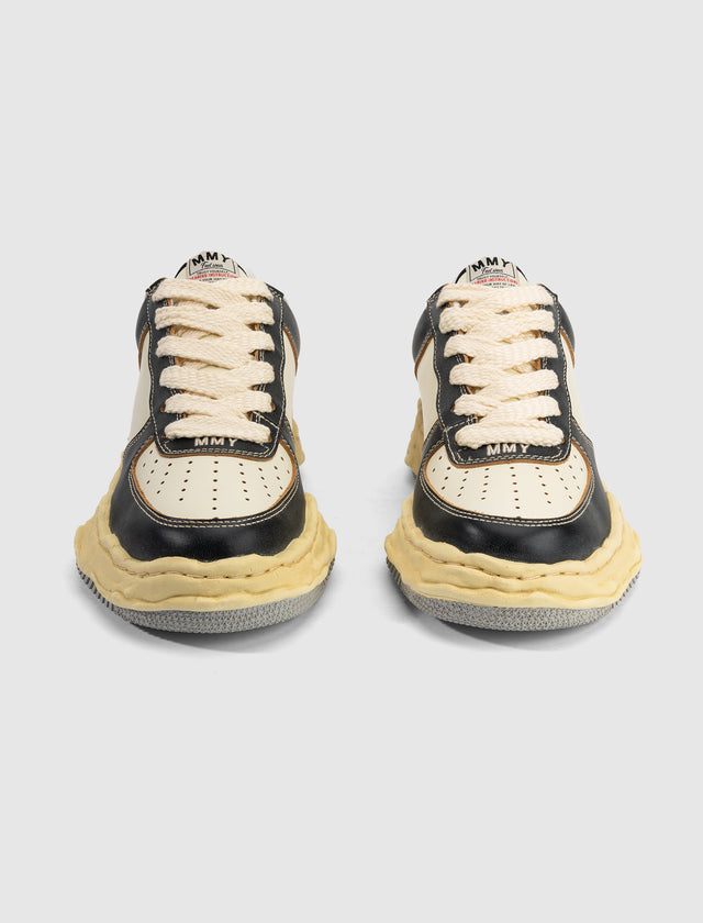 WAYNE LOW TOP SNEAKERS "BLACK/WHITE"